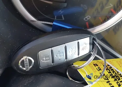 2018 Nissan Sentra Sr z USA, uszkodzony, nr VIN 3N1AB7AP0JY233714